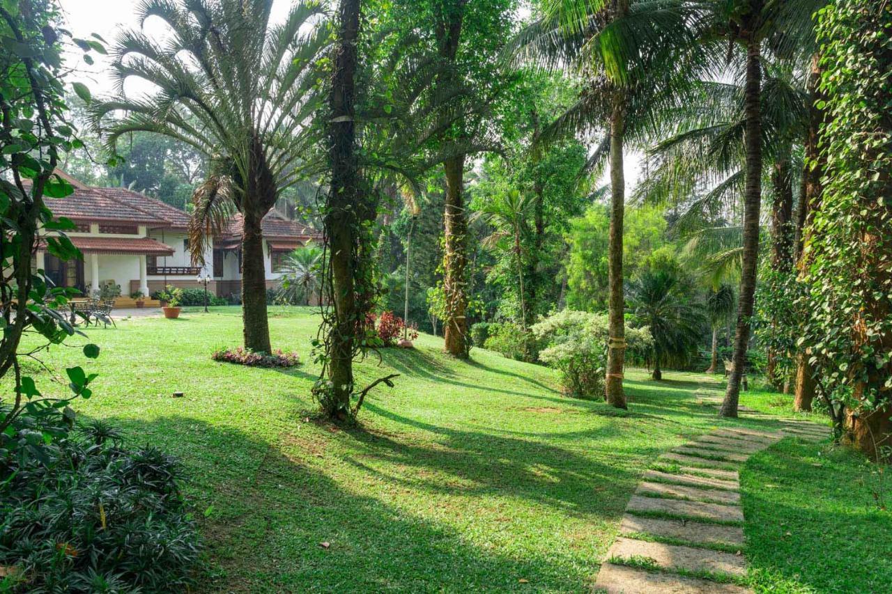 Crystal Homestay By Veo - Part Of Stayvista Madikeri Eksteriør bilde